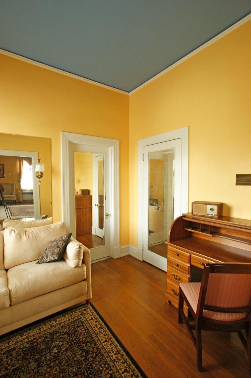 Morehead Manor Bed And Breakfast Durham Exterior foto